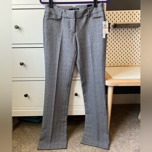 NWT Amanda & Chelsea Heather Gray Straight Leg Trousers Size 2